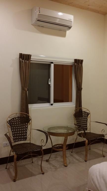 Taitung Sansiantai B&B Chenggong Exteriör bild