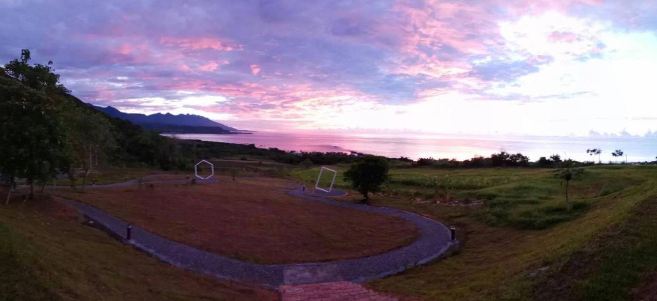 Taitung Sansiantai B&B Chenggong Exteriör bild