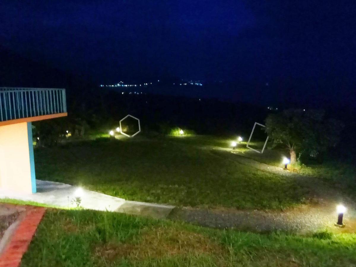 Taitung Sansiantai B&B Chenggong Exteriör bild