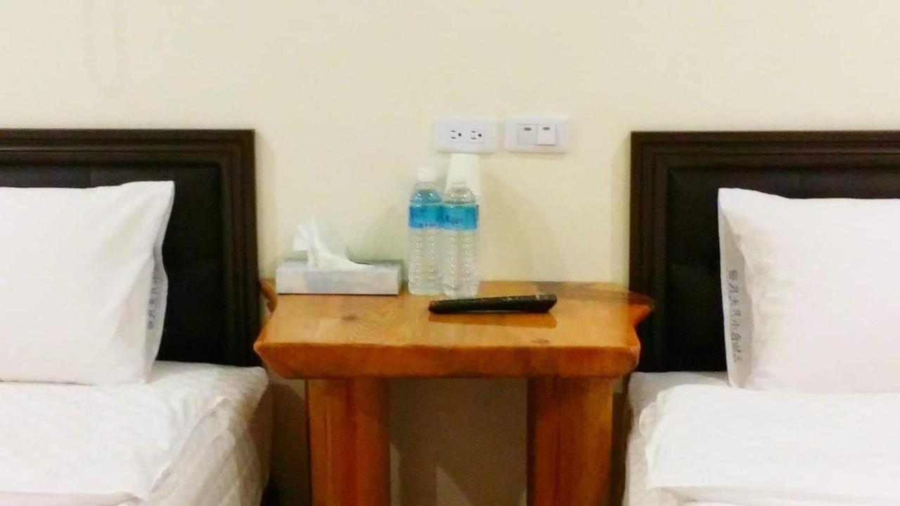 Taitung Sansiantai B&B Chenggong Exteriör bild